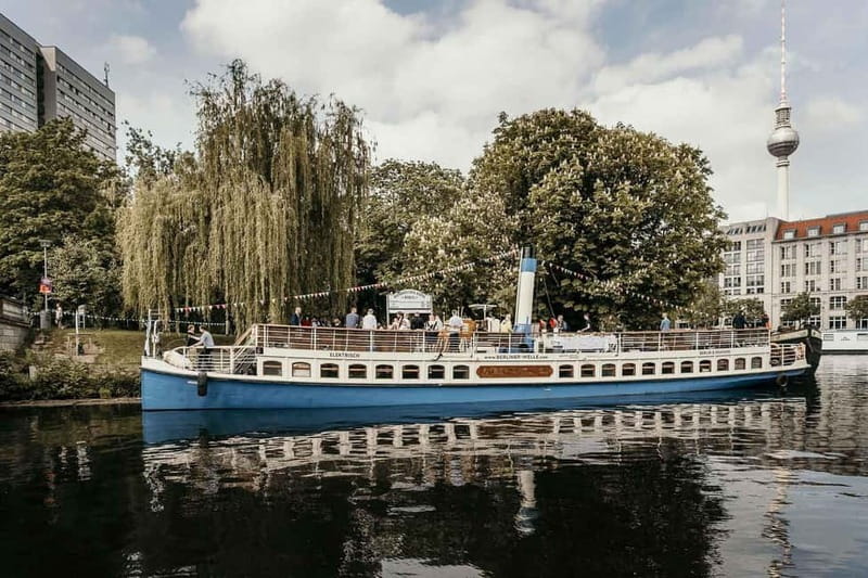 1h Berlin-Cruise with 140 year old electrified steamship - Nikolaiviertel and Berlin’s oldest center