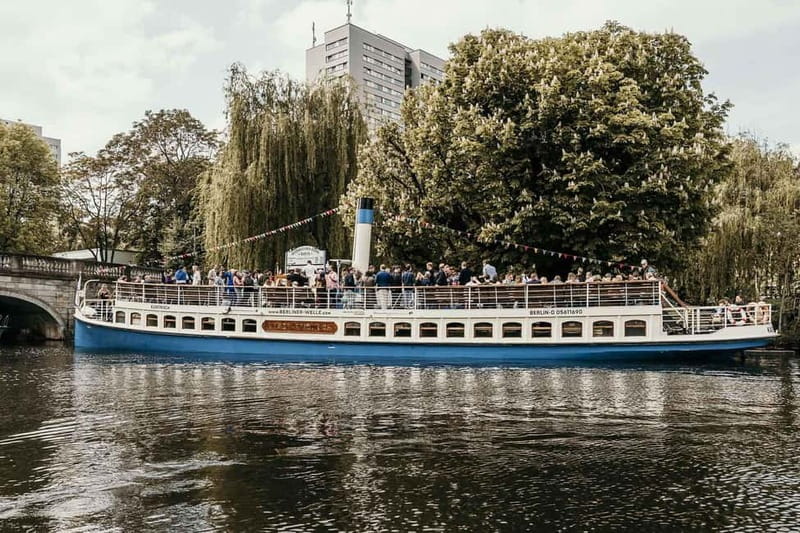 1h Berlin-Cruise with 140 year old electrified steamship - The upper deck is the best seat