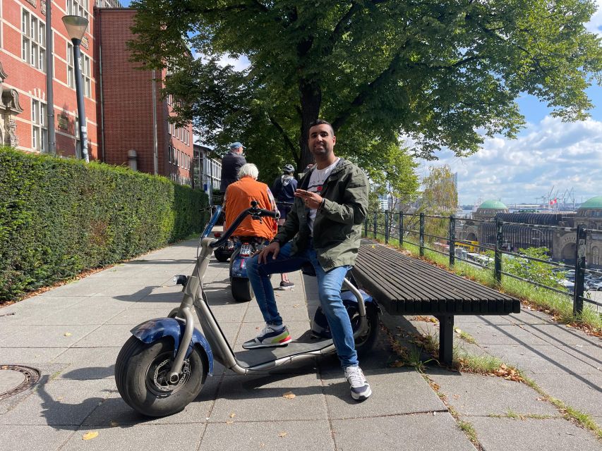 3 Hours Hamburg E-Scooter Tour - Getting comfortable before the city ride