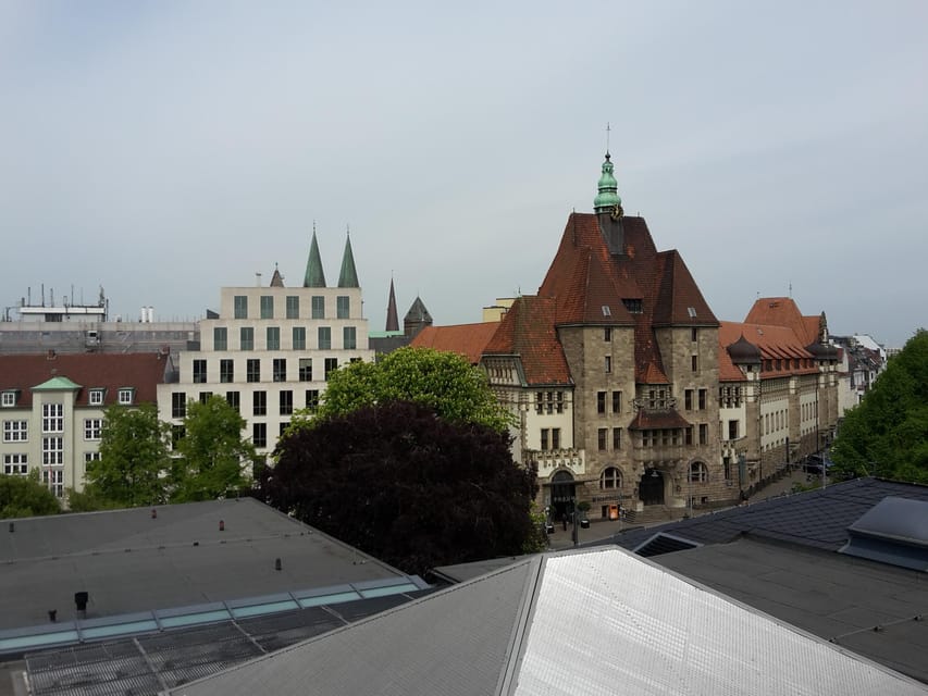 Above the rooftops of Bremen - Finishing with the GEWOBA high-rise panorama