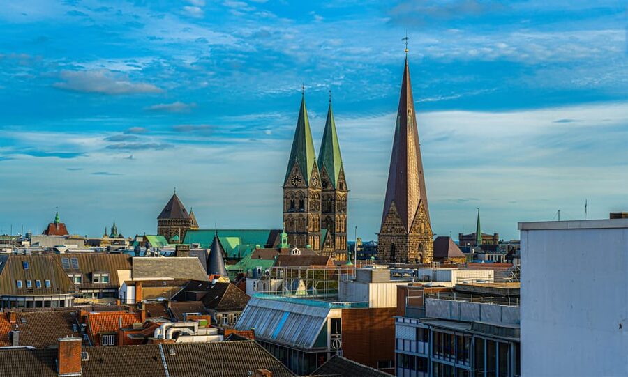 Above the rooftops of Bremen - The former Beluga building on the Teerhof