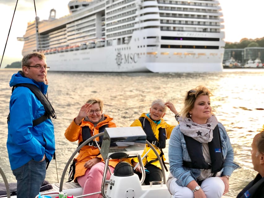 "After Work" - Sailing-Yacht Cruising Event, Hamburg/Elbe - Is $70 a fair price?
