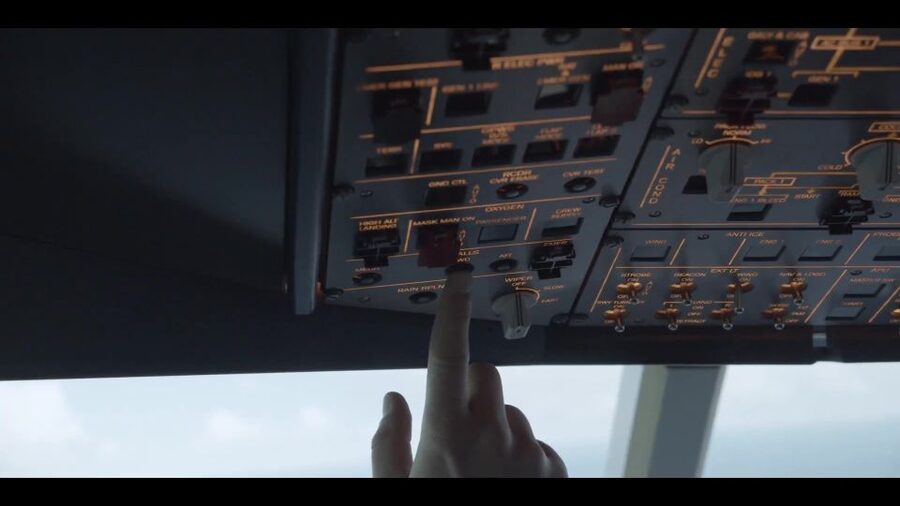 Airbus Flightsimulator | Flying Experience | adults&children - Watching from the cockpit