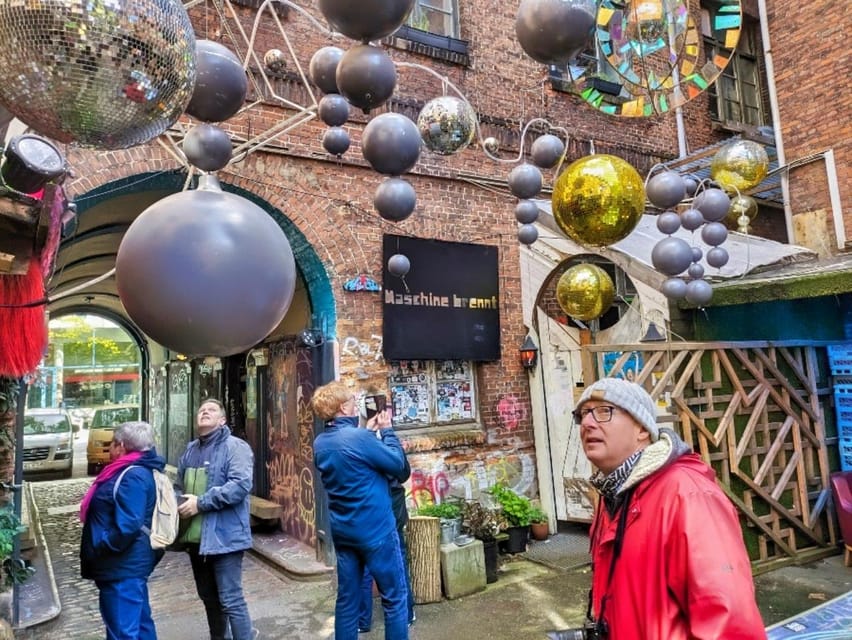 Alternative Hamburg / Street Art Private Tour - Starting at Sternschanze station