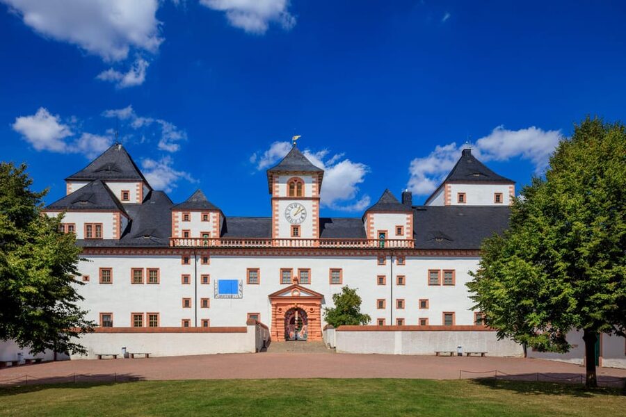 Augustusburg Castle: Guided tour - Who Will Enjoy This Castle Tour Most?