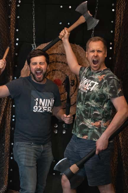 AXE THROWING & CRAFT BEER EXPERIENCE IN COLOGNE - Starting with safety, not bravado
