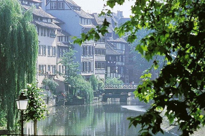 Baden-Baden, Black Forest and Strasbourg Day Trip from Frankfurt - Crossing into Strasbourg and Alsace