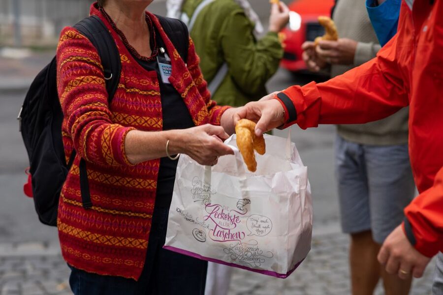 Bamberg: Guided Historical Culinary Tour - Grüner Markt and the taste of local food