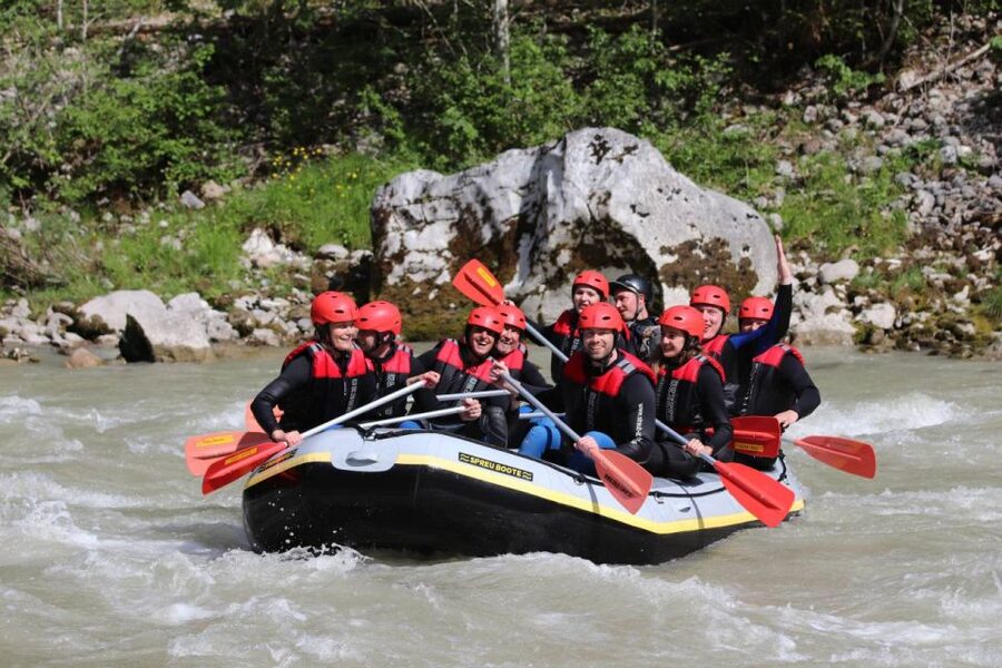 Bavaria: Action Whitewater Rafting Adventure - The 15-minute safety talk