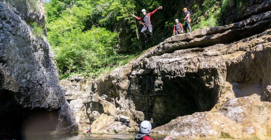 Bavaria: Schneizlreuth Canyoning for Beginners - Entering Schneizlreuth Gorge