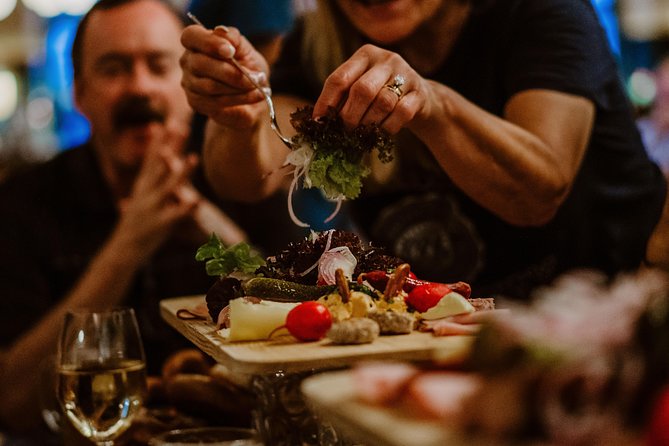 Bavarian Beer and Food Evening Tour in Munich - Who will enjoy this evening most?