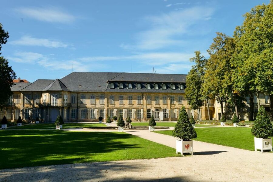 Bayreuth: German City Walking Tour (Tourist Info) - Bayreuth in two strong historical chapters