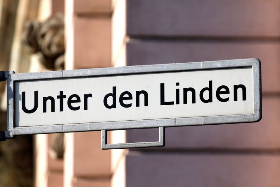 Berlin: 1-Hour Guided Tour of the Historic Center - What the one-hour pace really means