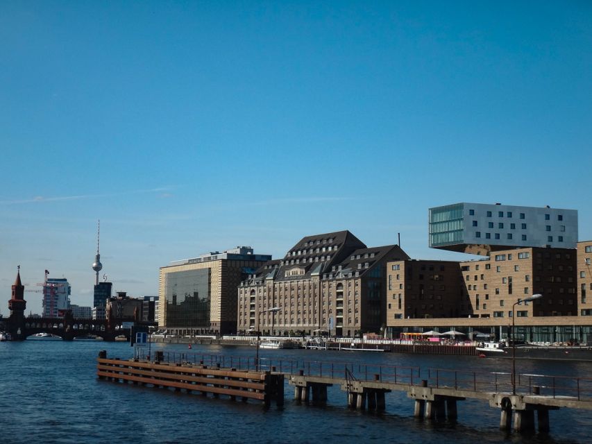 Berlin: 2.5-Hour East Side Boat Cruise with Commentary - Is $35 a fair price?