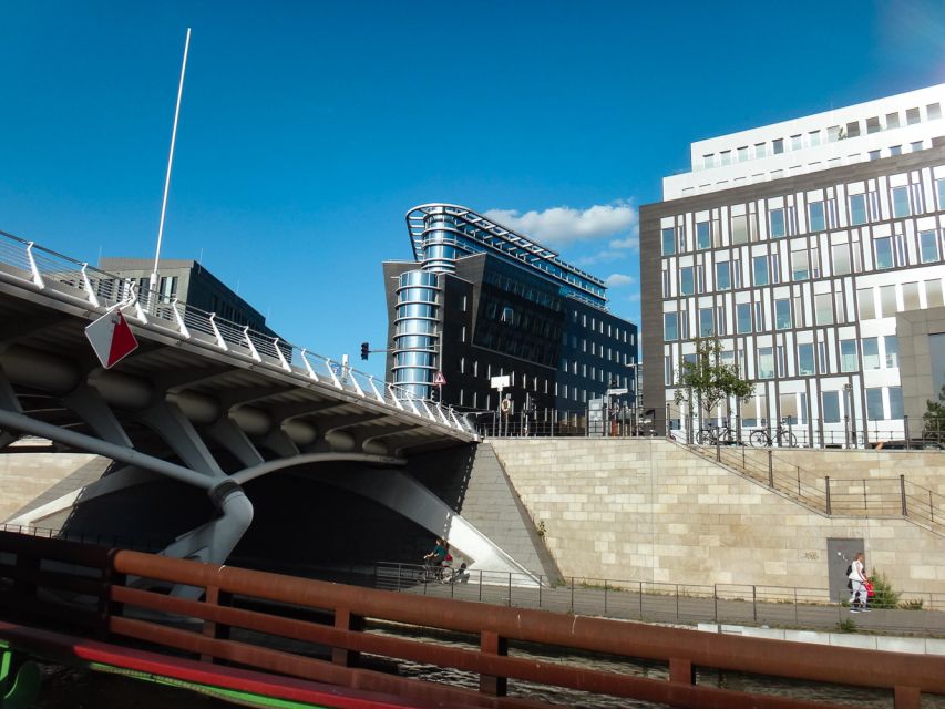 Berlin: 2.5-Hour East Side Boat Cruise with Commentary - The Reichstag, Chancellery, and Berlin Central Station