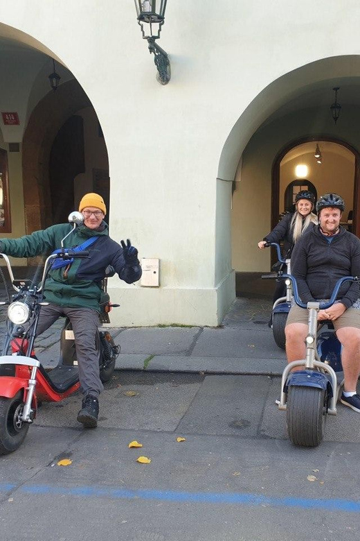 Berlin: 2-Hour City Guided Tour on a Fat Scooter - Key Points at a Glance
