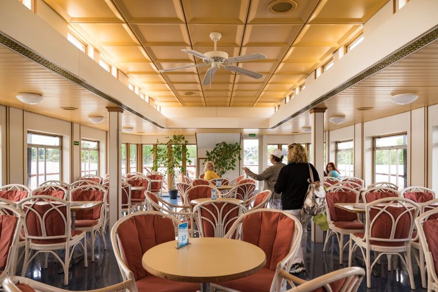 Berlin: 2-Hour Lake Oberhavel Cruise from Tegel - Who should book this cruise