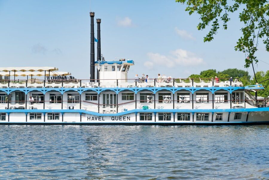 Berlin: 2-Hour Lake Oberhavel Cruise from Tegel - Passing Villa Borsig and Konradshöhe