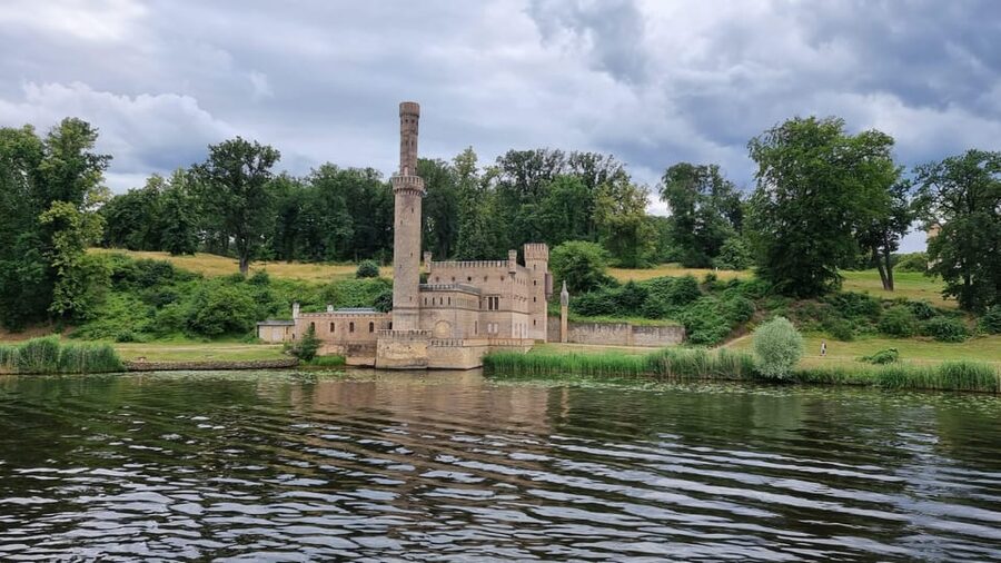 Berlin: 7 Lakes Boat Tour through the Havel Landscape - Who should book this cruise