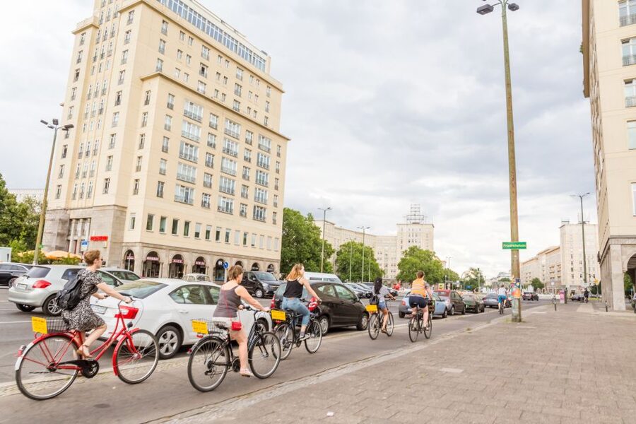 Berlin: Alternative Bike Tour of Kreuzberg & Friedrichshain - The guides make or break this experience