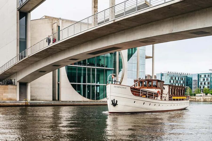 Berlin: Boat Sightseeing Tour on Electric Motor Yacht - Is $44 good value for a one-hour cruise?