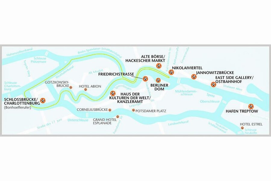 Berlin: Boat Tour Along the River Spree - The government quarter from the River Spree