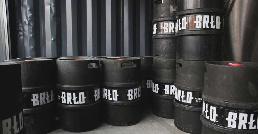 Berlin: BRLO BRWHOUSE Tour and Craft Beer Tasting - The first 45 minutes: beer, brewing, and BRLO