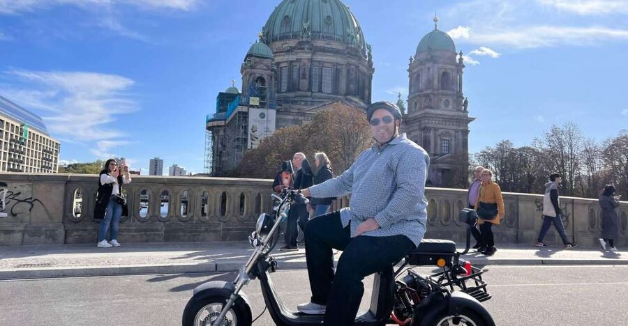 Berlin City: 2 Hour Guided Fat Tire E-Scooter Tour - Why an electric bike works well for Berlin sightseeing