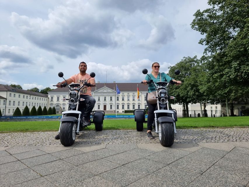 Berlin City: 2 Hour Guided Fat Tire E-Scooter Tour - A quiet pause at the Holocaust Memorial