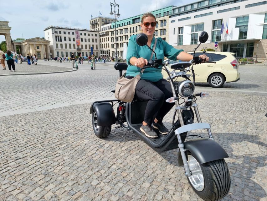 Berlin City: 2 Hour Guided Fat Tire E-Scooter Tour - Parks, the Spree, and a change of pace