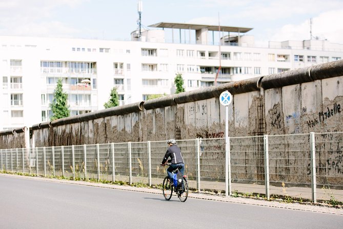 Berlin City Bike Tour with Beer Garden Stop - The Guides Make the History Work