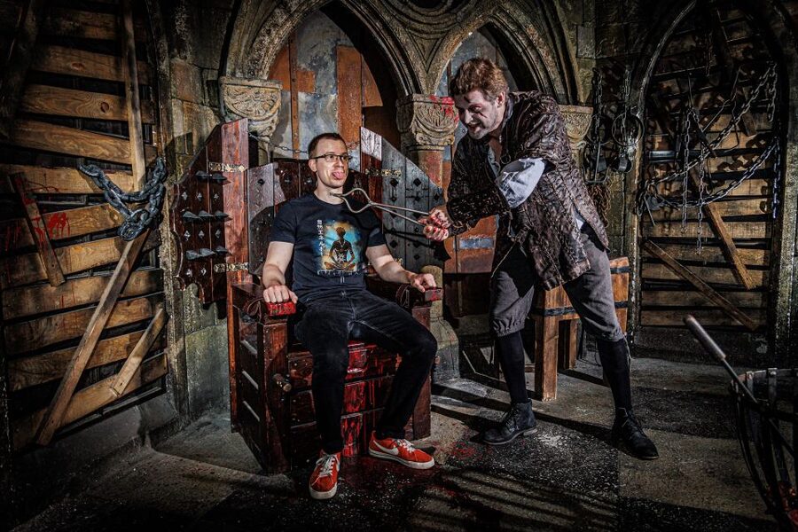 Berlin Dungeon: Entrance Ticket - Timing, language, age, and practical limits