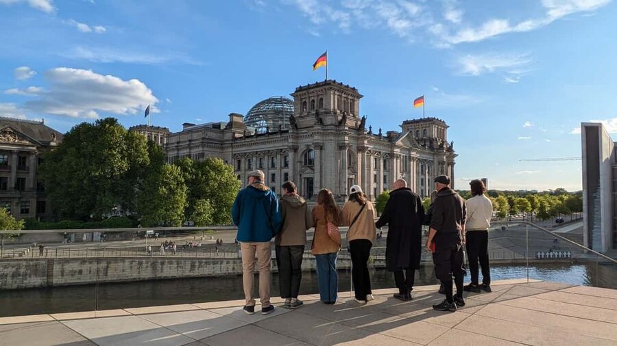 Berlin: Government Quarter Tour and Reichstag Dome Visit - Why the government quarter is worth your time