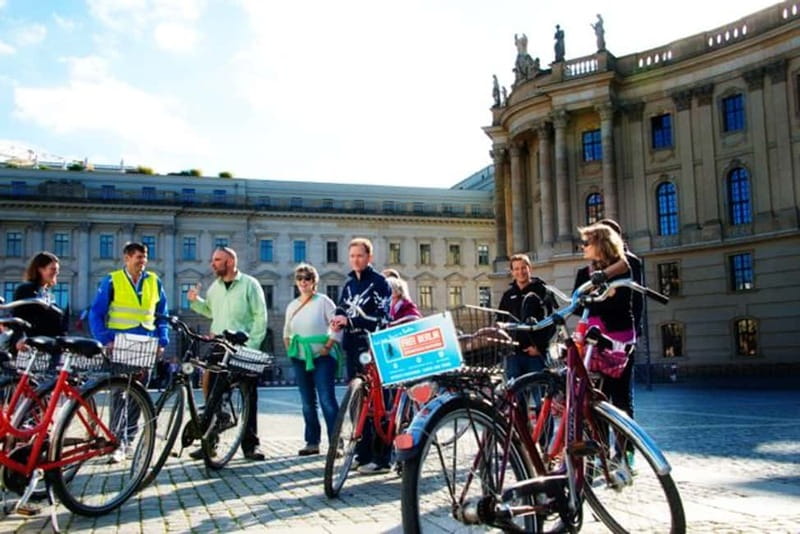 Berlin: Highlights Guided Bike Tour - Guides, Pace, and the Feel of the Ride