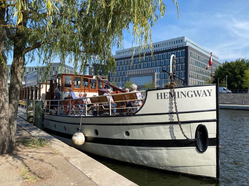 Berlin: Historic Boat Sightseeing City Center Tour - Starting beside the Reichstag at Paul-Löbe-Haus