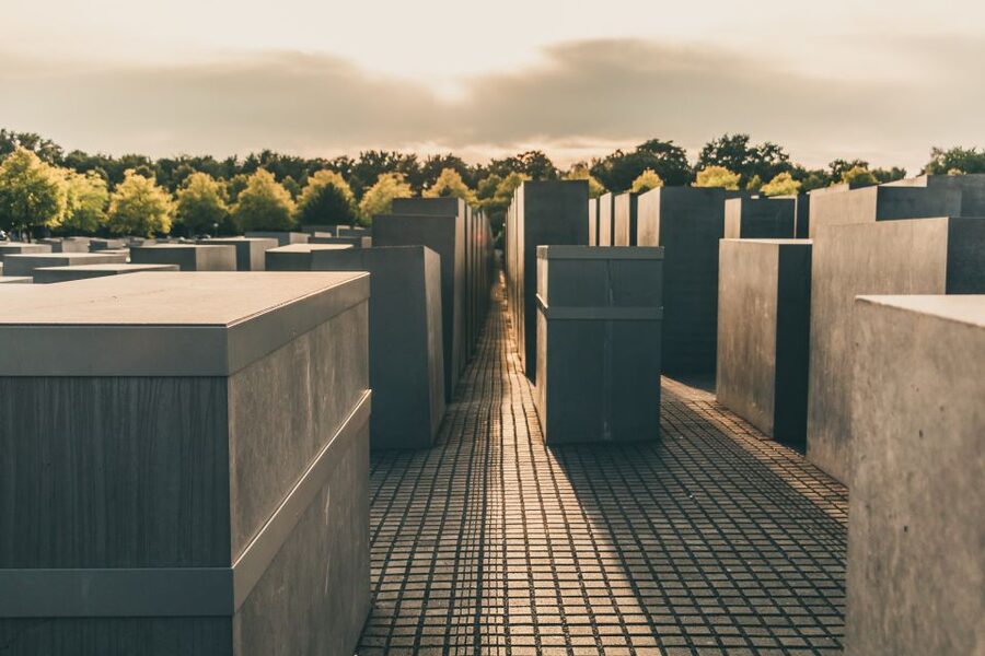 Berlin Historical Highlights Walking Tour - Checkpoint Charlie and the Cold War city