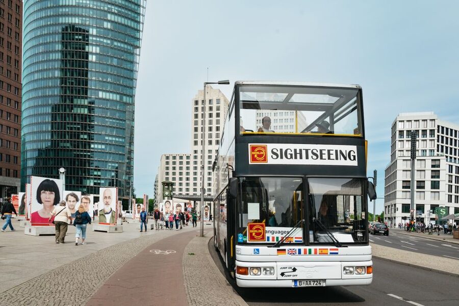 Berlin: Hop-on Hop-off Bus Tour with Live Commentary - Brandenburg Gate and the government district