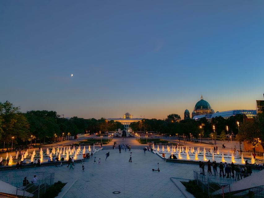 Berlin: Live-Guided Evening Sightseeing Tour by Open-top Bus - Starting at Alexanderplatz at 6 PM
