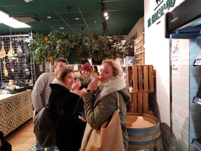 Berlin: Mitte Culinary Food Tour - Hackescher Markt, street food, and a busier side of Mitte