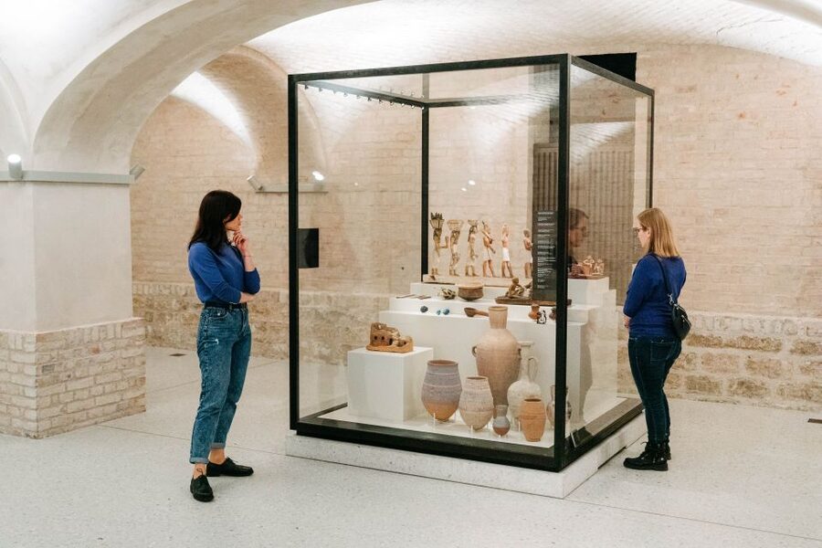 Berlin: Neues Museum Entry Ticket - Priam’s Treasure and the ancient collections