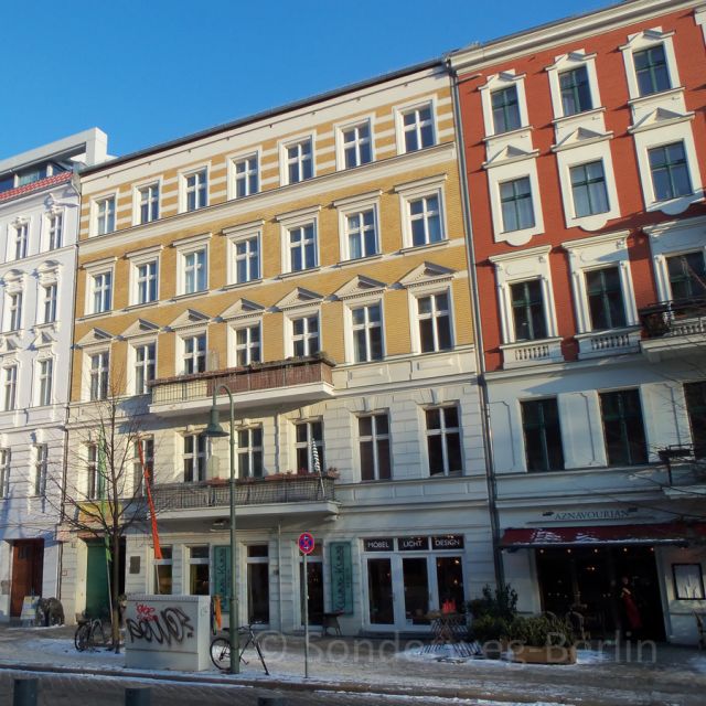Berlin: Prenzlauer Berg District Guided Walking Tour - Is $23 a fair price?