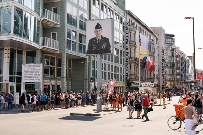 Berlin Private Complete History All Day Walking Tour - The Berlin Wall and the divided city