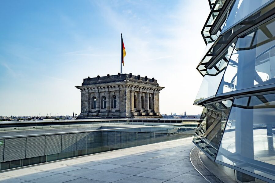 Berlin: Private Reichstag and Glass Dome Tour - What the private guide adds