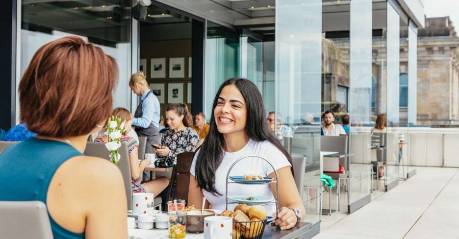 Berlin: Rooftop Breakfast at Käfer Restaurant Reichstag - Key points at a glance