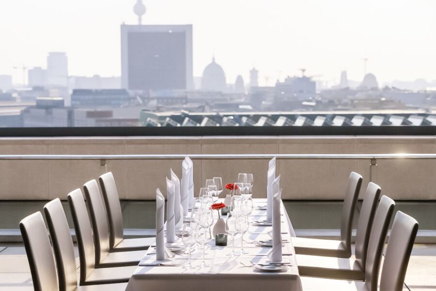 Berlin: Rooftop Dinner at the Käfer Restaurant Reichstag - Food, service, and the limits of the fixed menu