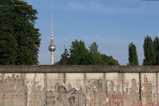 Berlin's Best: 2 Hour Walking Tour Third Reich and the Cold War - Victory Column and the unrealized Germania