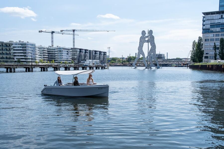 Berlin: Self-Drive Boat Tour - A practical look at the return trip
