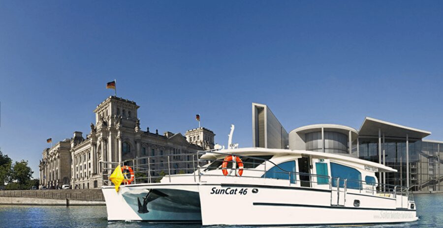 Berlin: Solar Powered Sunset Catamaran Cruise & Audio Guide - The Mühlendamm lock adds a working-city moment