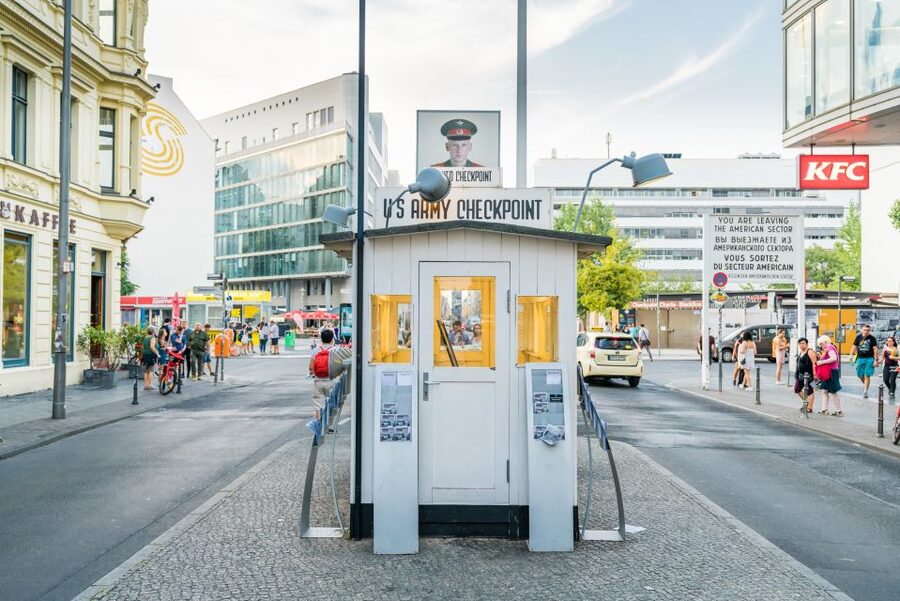 Berlin: Third Reich and Cold War 2 Hour Walking Tour - Walking the Berlin Wall to Checkpoint Charlie