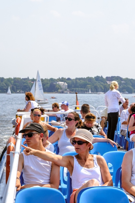 Berlin: World Heritage Cruise to Potsdam - Commentary, service, and the practical details